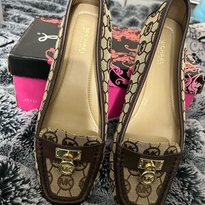 Michael Kors Signature Brown and Cream Loafers